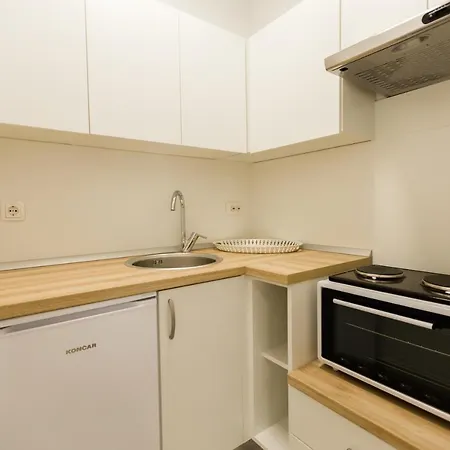 Kristijan - Sea View Apartmant 3 *